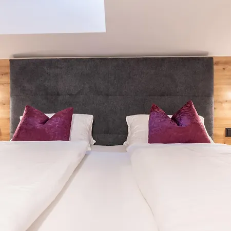 Haus Silvia Apartment *